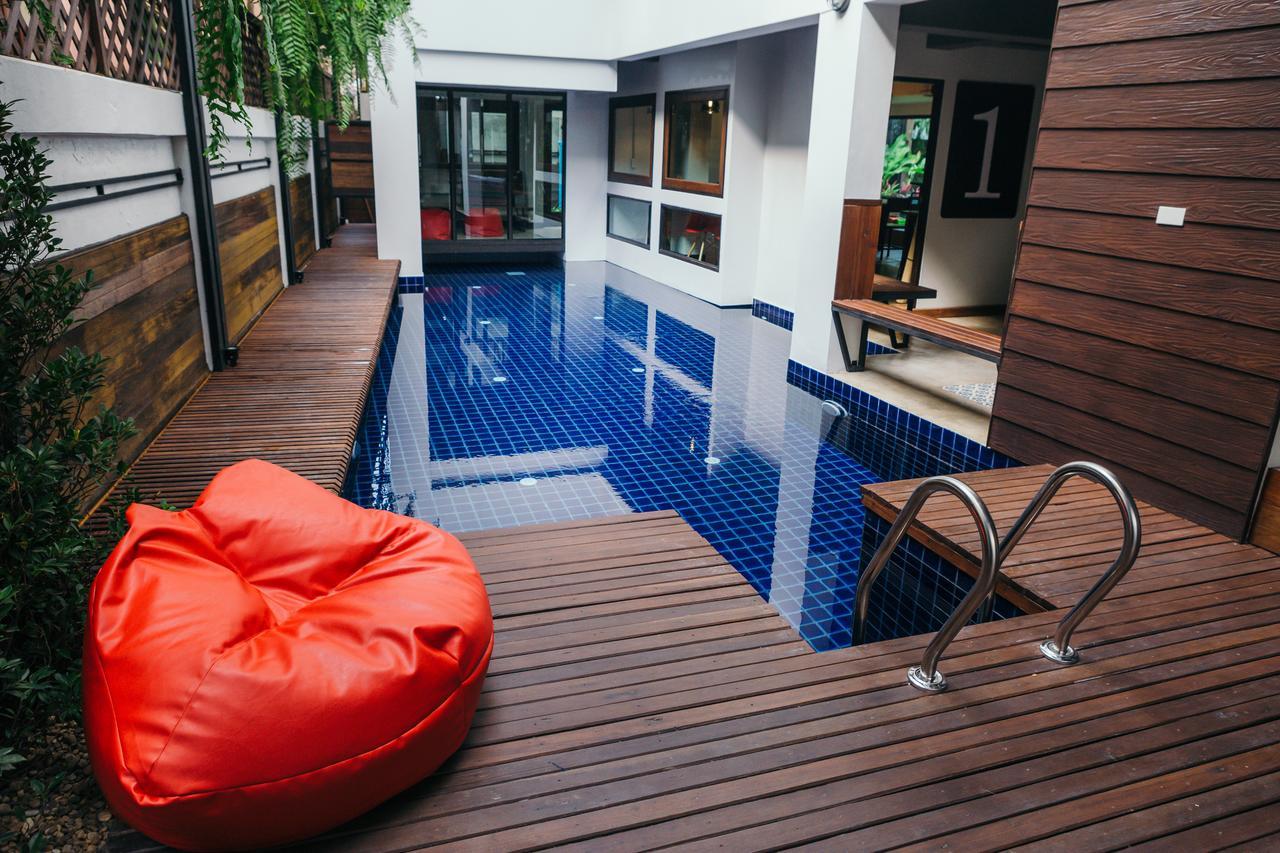33 Poshtel (Adults Only) Ξενοδοχείο Τσιάνγκ Μάι Εξωτερικό φωτογραφία