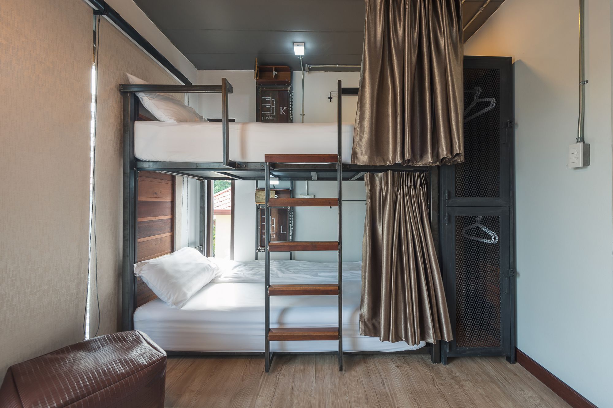 33 Poshtel (Adults Only) Ξενοδοχείο Τσιάνγκ Μάι Εξωτερικό φωτογραφία