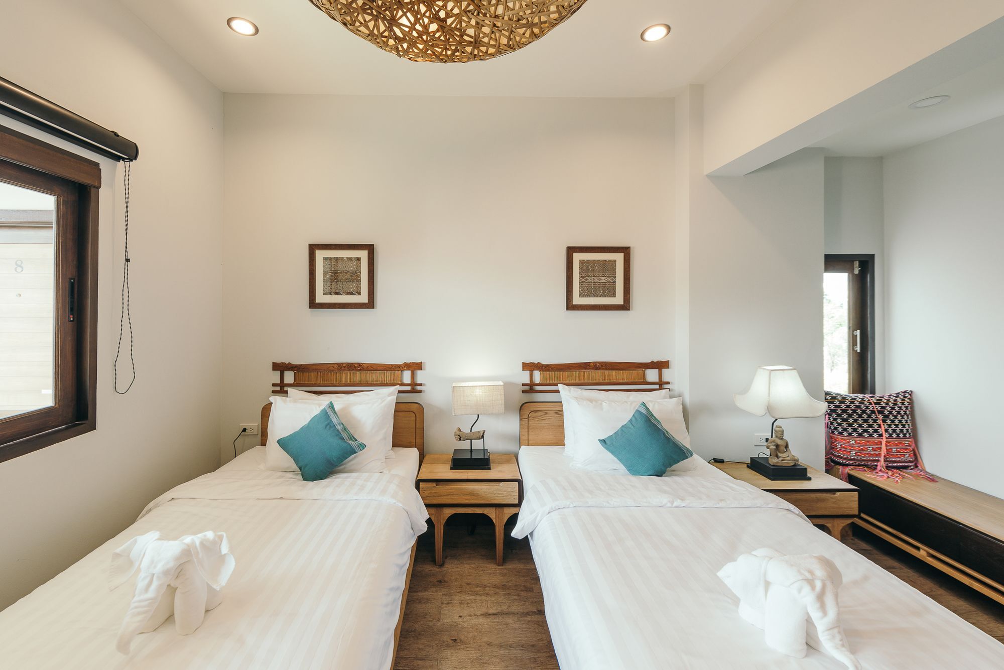 33 Poshtel (Adults Only) Ξενοδοχείο Τσιάνγκ Μάι Εξωτερικό φωτογραφία